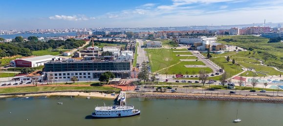 9 غرف نوم بناية في Seixal, Portugal رقم 174853 17