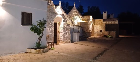 4 bedrooms House in Ceglie Messapica, Italy No. 376425 10