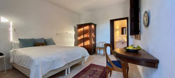 9 Schlafzimmer Haus in Estepona, Spain, Nr. 147067 12