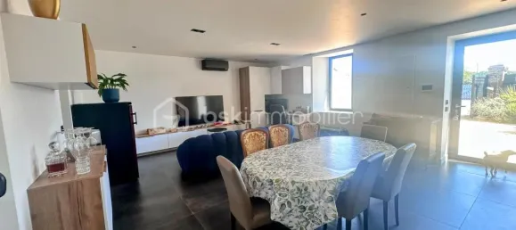 2 bedrooms House in Juillan, France No. 316354 10