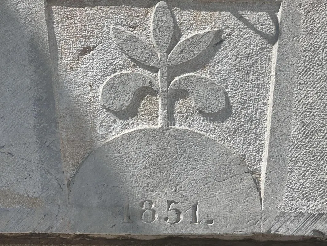 2 bedrooms House in Juillan, France No. 316354