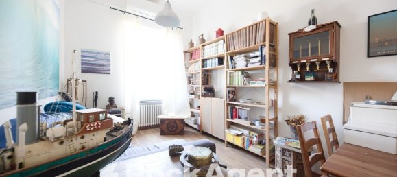 4-Zimmer Wohnung in Genoa, Italy, Nr. 283937 38