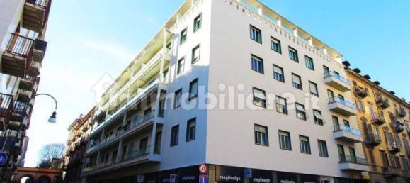 1 chambre Appartement à Turin, Italy No. 125339 10