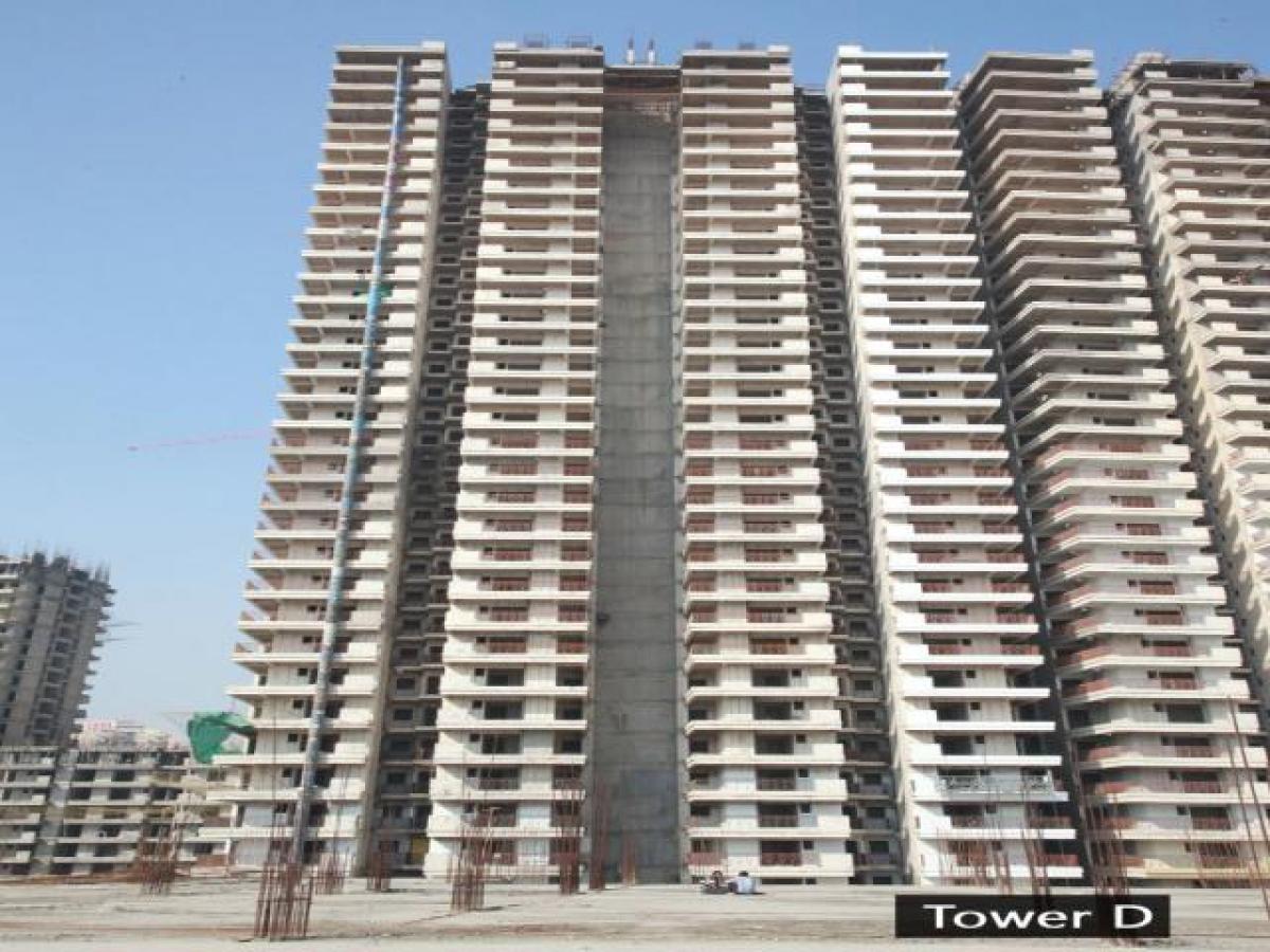 2 bedrooms House in Noida, India No. 65070