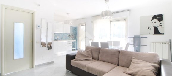 3غرفة شقة في Montesilvano, Italy رقم 234250 33