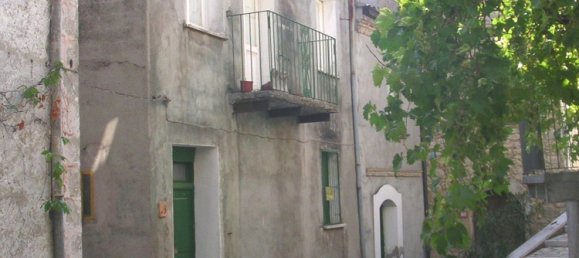 4 rooms House in Carunchio, Italy No. 254287 4