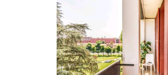 2 rooms Apartment in Milan, Italy No. 267982 8