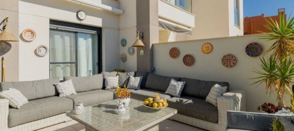 Apartamento de 2 dormitorios en Alicante, Spain No. 133334 2
