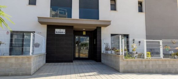 Apartamento de 2 dormitorios en Alicante, Spain No. 133334 34