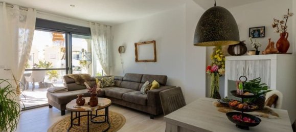 Apartamento de 2 dormitorios en Alicante, Spain No. 133334 6