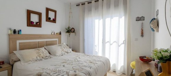 Apartamento de 2 dormitorios en Alicante, Spain No. 133334 13