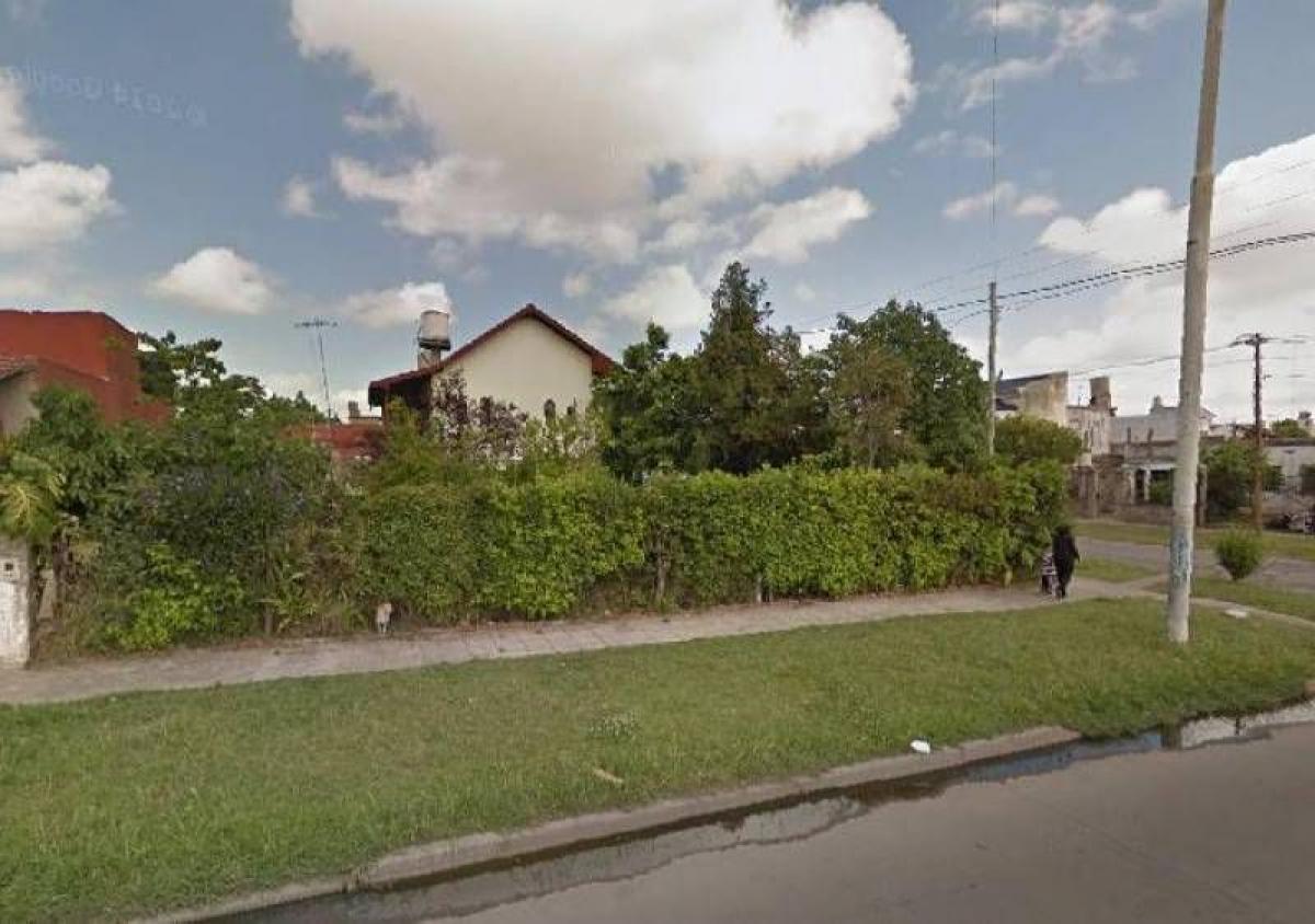 Земельный участок в Альмиранте Браун, Аргентина № 117530