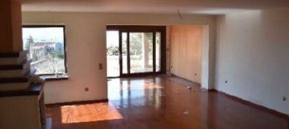 4 bedrooms Property in Panorama, Greece No. 53620 2