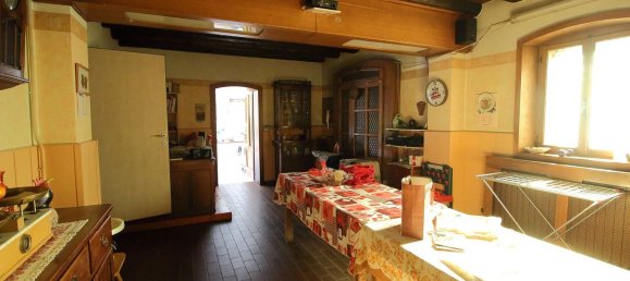 616m² Building in San Giovanni Lupatoto, Italy No. 106148 7