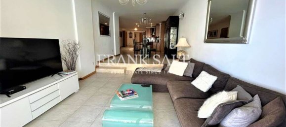 Квартира с 3 спальнями в Сент-Джулианс, Мальта № 4941 3