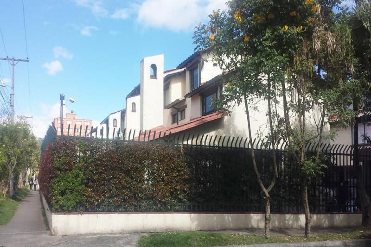 3 Schlafzimmer Haus in Bogota, Colombia, Nr. 13029