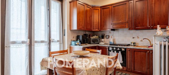 5 rooms Apartment in Venaria Reale, Italy No. 268652 3