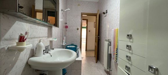 4 rooms Apartment in Cosenza, Italy No. 98014 24