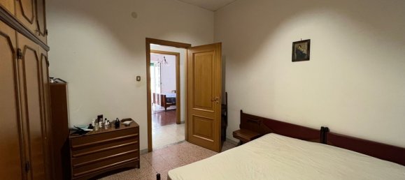 4 rooms Apartment in Cosenza, Italy No. 98014 14