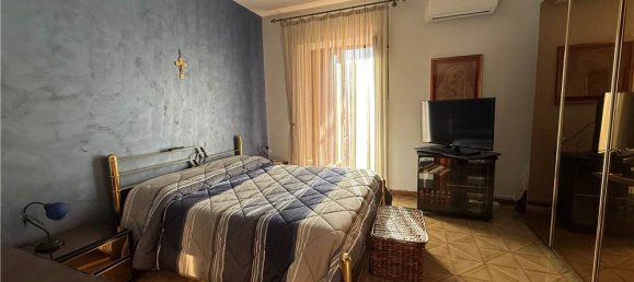 Квартира с 2 спальнями в Термини Имерезе, Италия № 53354 12