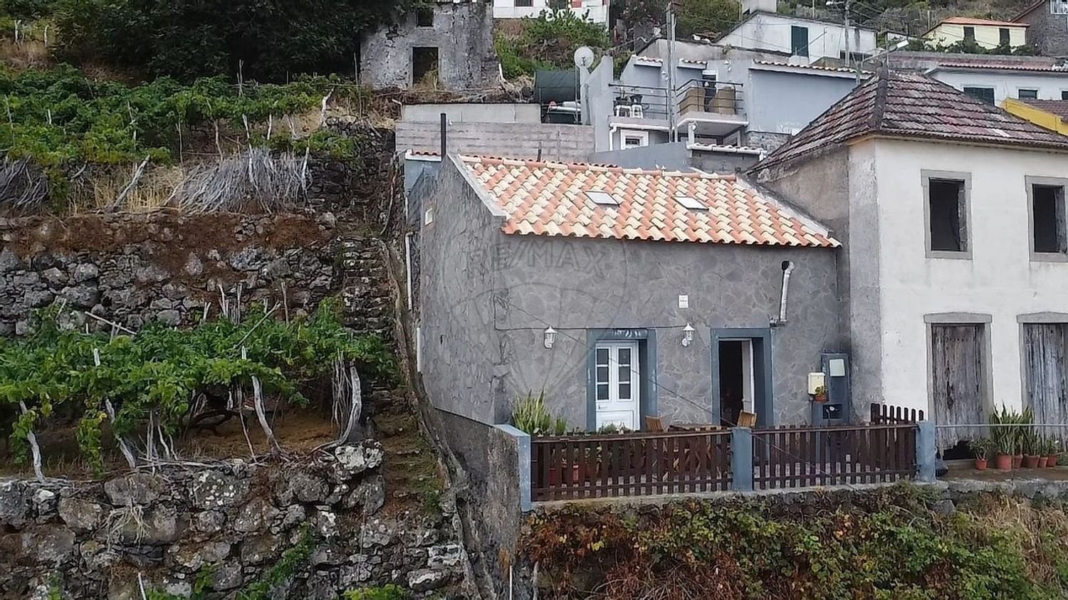 Дом с 2 спальнями в Порту Мониш, Португалия № 356043