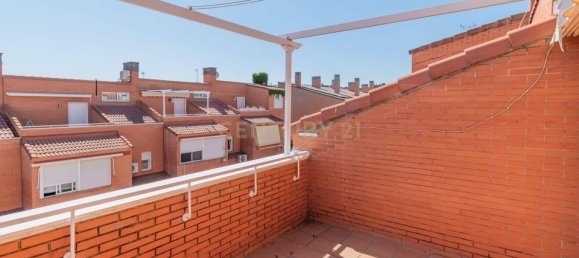 4 bedrooms Villa in Pozuelo de Alarcon, Spain No. 179077 3