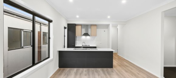 4 Schlafzimmer Haus in Werribee, Australia, Nr. 367 11