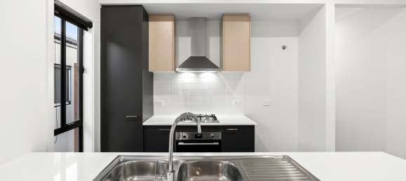 4 Schlafzimmer Haus in Werribee, Australia, Nr. 367 8