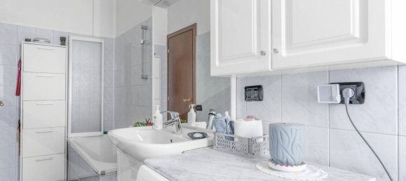 3غرفة شقة في Milan, Italy رقم 239903 18