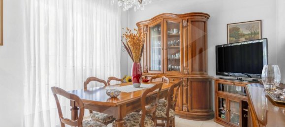 3غرفة شقة في Milan, Italy رقم 239903 4