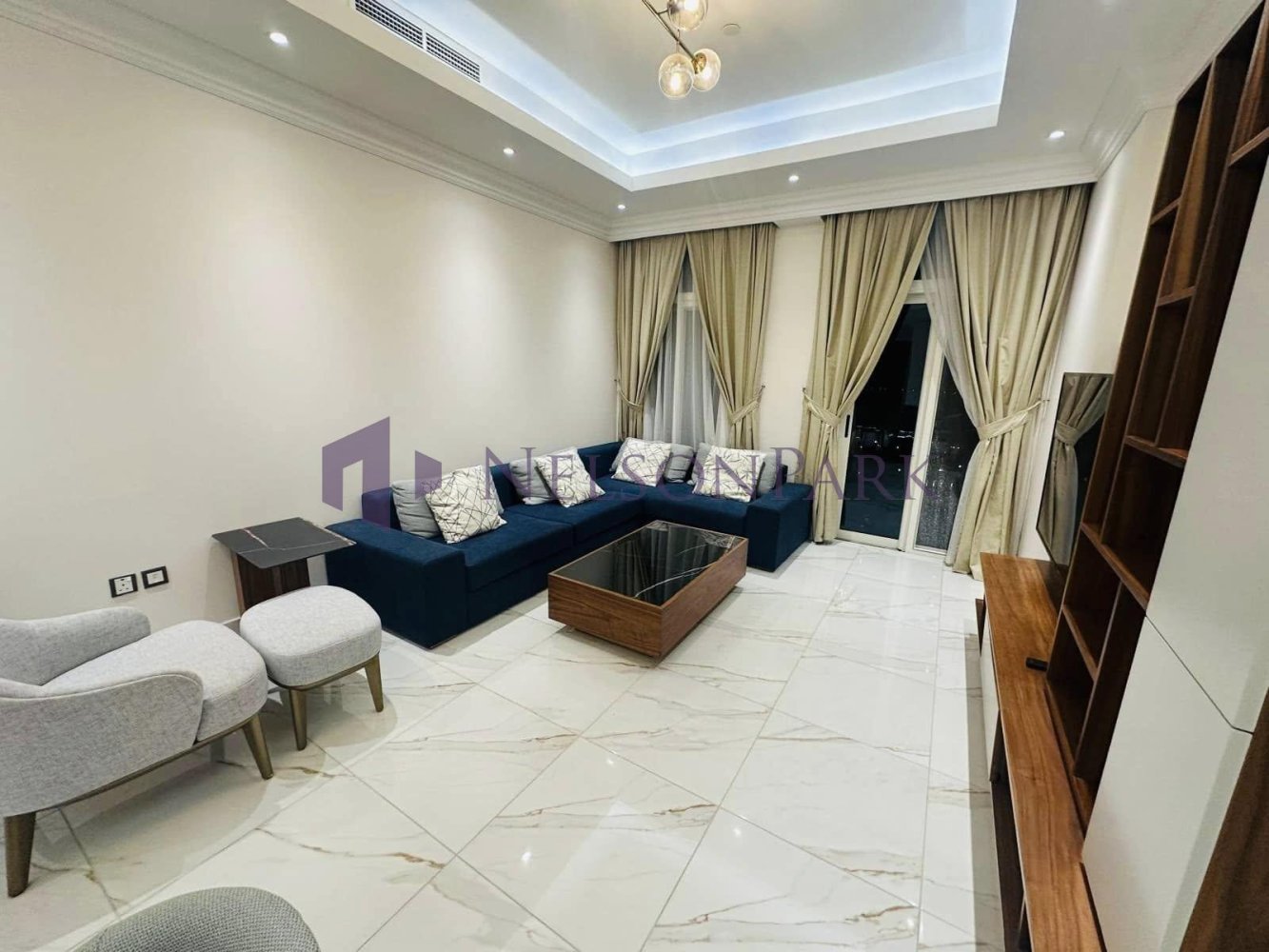 Квартира с 3 спальнями в Доха, Катар № 944