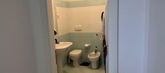 4 bedrooms Apartment in Padua, Italy No. 344898 9