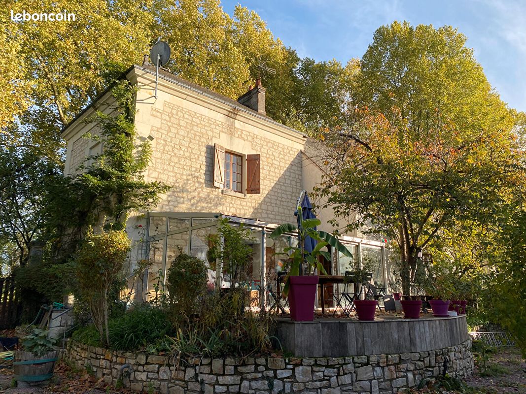 4 chambres Maison à Chinon, France No. 239334