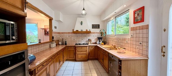 5 bedrooms House in Fecamp, France No. 356442 6