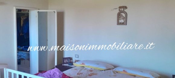 4 Schlafzimmer Haus in Prato, Italy, Nr. 376599 14