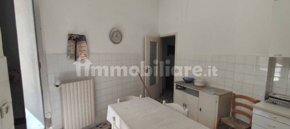 4 bedrooms Apartment in Ferrandina, Italy No. 298106 10