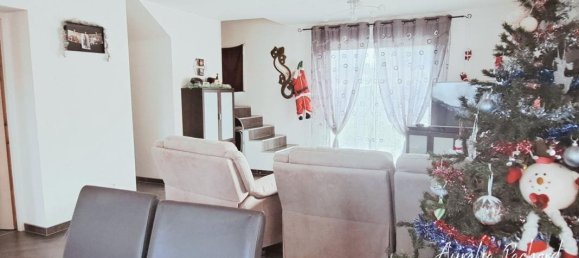 4 bedrooms Villa in Vineuil, France No. 81155 4