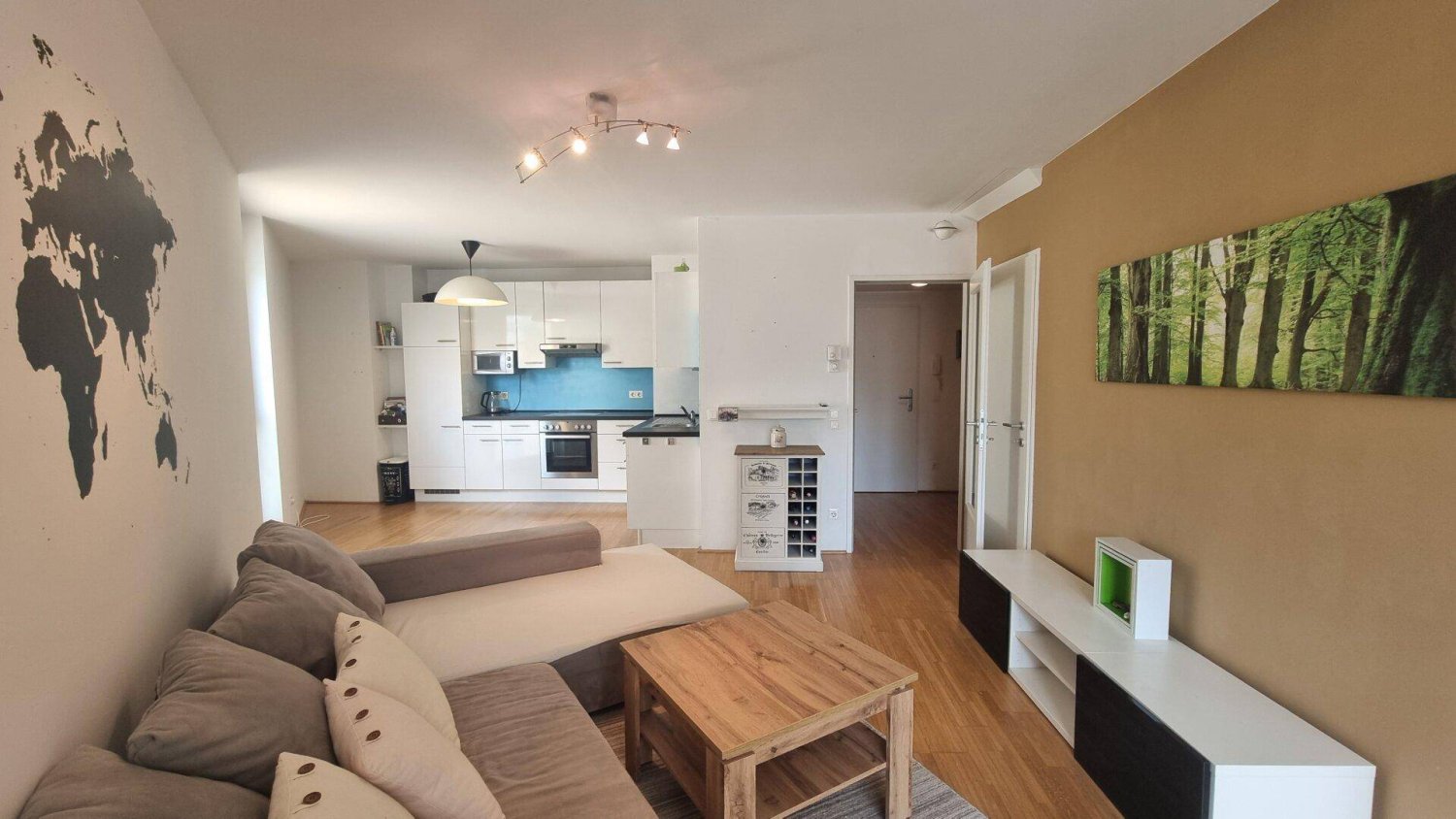 3غرفة منزل ذو طابقين في Favoriten, Austria رقم 257594