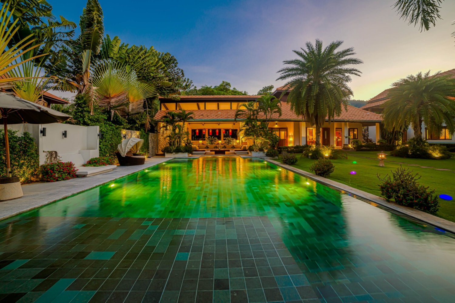 5 bedrooms Cafe / restaurant in Hua Hin, Thailand No. 6893