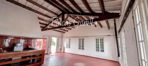 Замки и поместья с 10 спальнями в Менорка, Испания № 139173 24