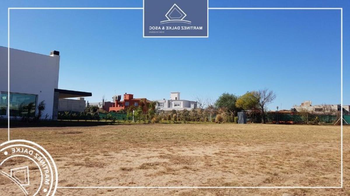  Land in Cordoba, Argentina No. 42229