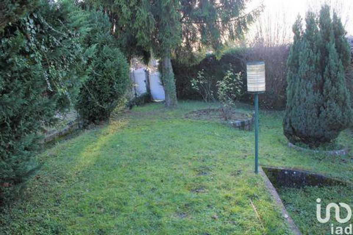 5 bedrooms House in Chelles, France No. 28380