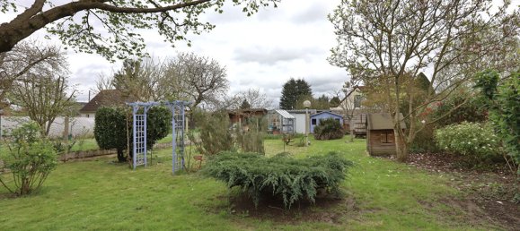 3 bedrooms House in Garancieres, France No. 180639 5