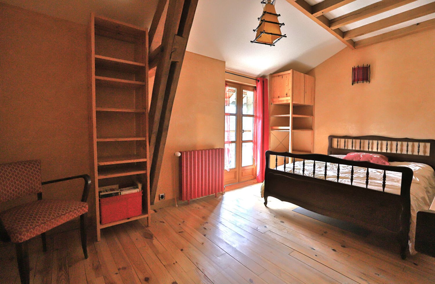 3 bedrooms House in Garancieres, France No. 180639