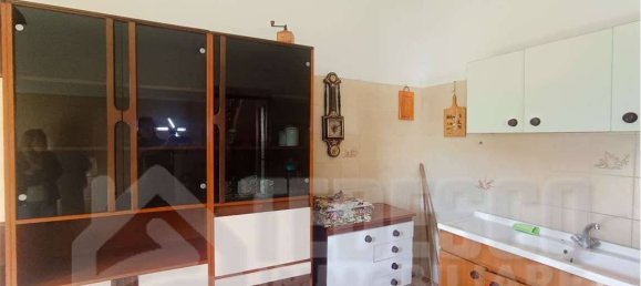 3 Schlafzimmer Haus in San Lorenzello, Italy, Nr. 293549 6