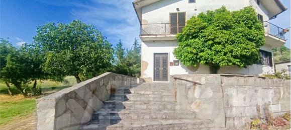 3 Schlafzimmer Haus in San Lorenzello, Italy, Nr. 293549 2