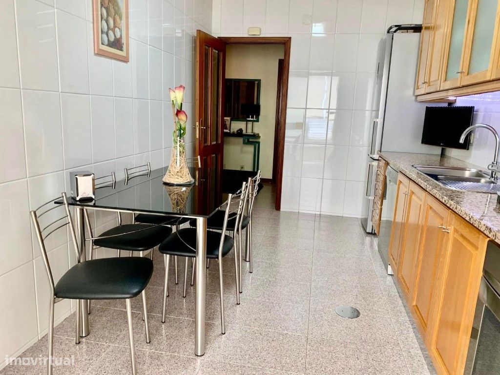 2 bedrooms Apartment in Vila Nova de Gaia, Portugal No. 293920