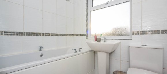 4 bedrooms House in Meopham, United Kingdom No. 10520 17