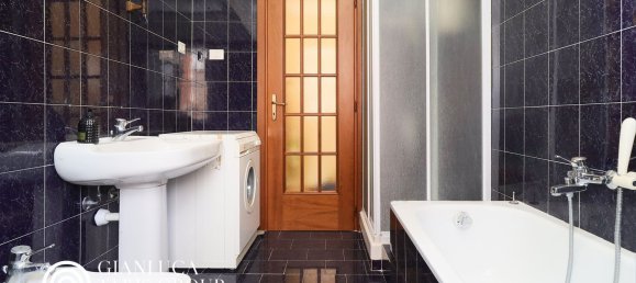 3 Schlafzimmer Wohnung in Chieri, Italy, Nr. 332590 24