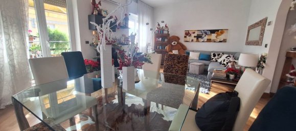 5 rooms Apartment in Viareggio, Italy No. 40633 29
